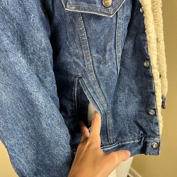 Levi’s San Fransisco Vintage Unisex Size XL Denim Sherpa Trucker Jean Jacket USA - Picture 12 of 16